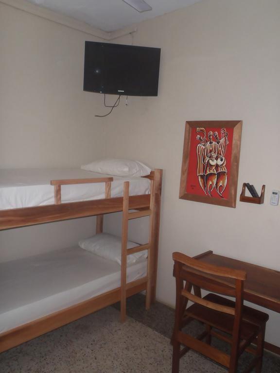 The Sleepy Hippo Hotel Άκρα Εξωτερικό φωτογραφία